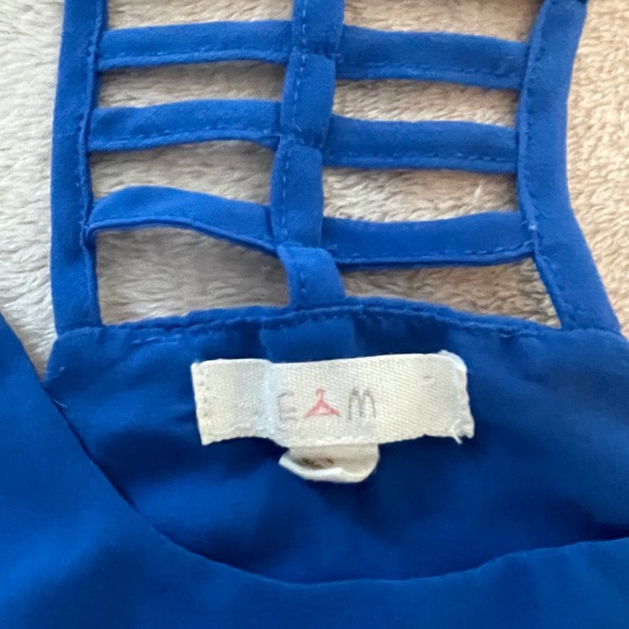 Elegantly cool sleeveless blouse, Blue, Large, $15 - Picture 2 of 5